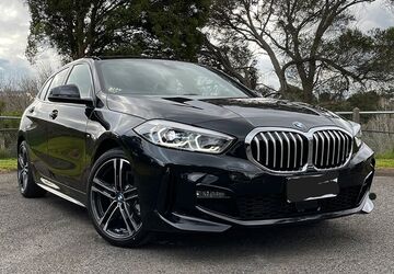 BMW 118 58.000 km 17.900 &euro; Hamburg 20148