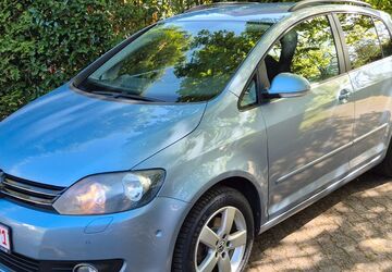 VW Golf 75.500 km 8.450 &euro; Hamburg 22179