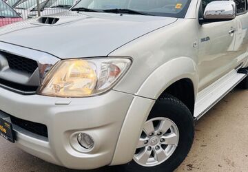 Toyota Hilux 66.000 km 21.200 &euro; Hamburg 20537