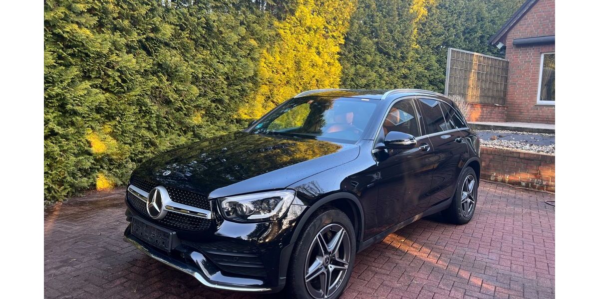 Mercedes-Benz GLC 300 199.000 km 25.990 &euro; Hamburg 22767