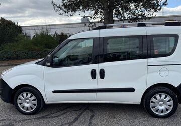 Opel Combo 83.438 km 5.999 &euro; Barsbüttel 22885