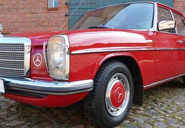 Mercedes-Benz 200 109.835 km 19.500 &euro; Hamburg 22047