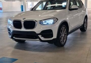 BMW X3 77.318 km 26.700 &euro; Hamburg 21107