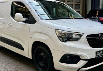 Opel Combo 119.729 km 14.990 &euro; Geesthacht bei Hamburg 21502