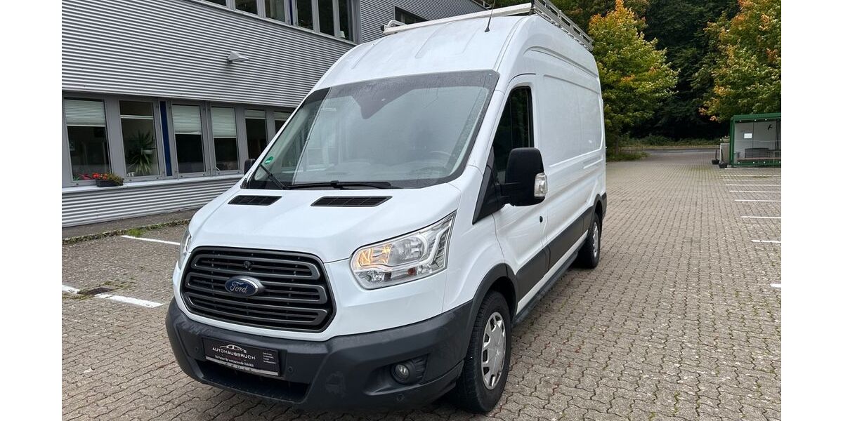 Ford Transit 141.209 km 14.899 &euro; Hamburg 21149