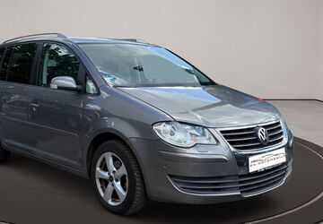 VW Touran 163.000 km 7.290 &euro; Hamburg 22043