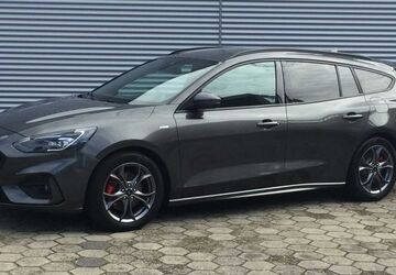 Ford Focus 72.653 km 17.990 &euro; Hamburg 22393