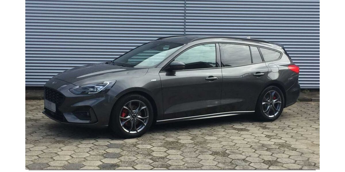 Ford Focus 72.653 km 17.990 &euro; Hamburg 22393