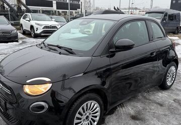 Fiat 500e 25.000 km 10.400 &euro; Hamburg 22525