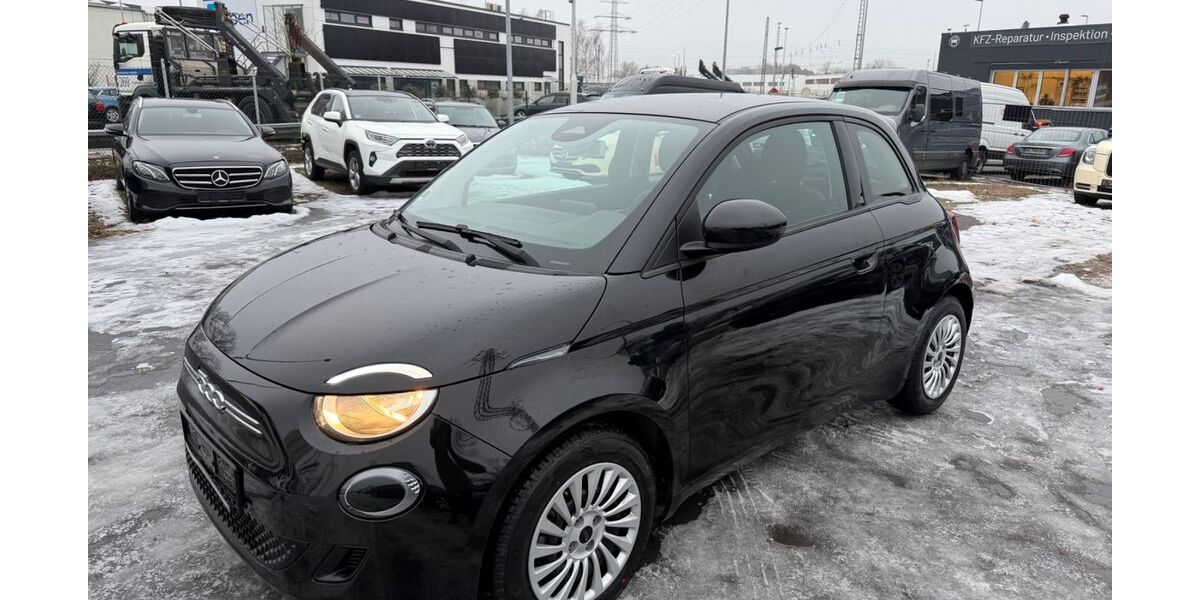 Fiat 500e 25.000 km 10.400 &euro; Hamburg 22525