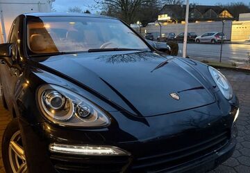 Porsche Cayenne 205.900 km 16.450 &euro; Hamburg 22145