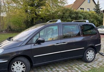Peugeot 807 193.774 km 3.900 &euro; Ellerau 25479