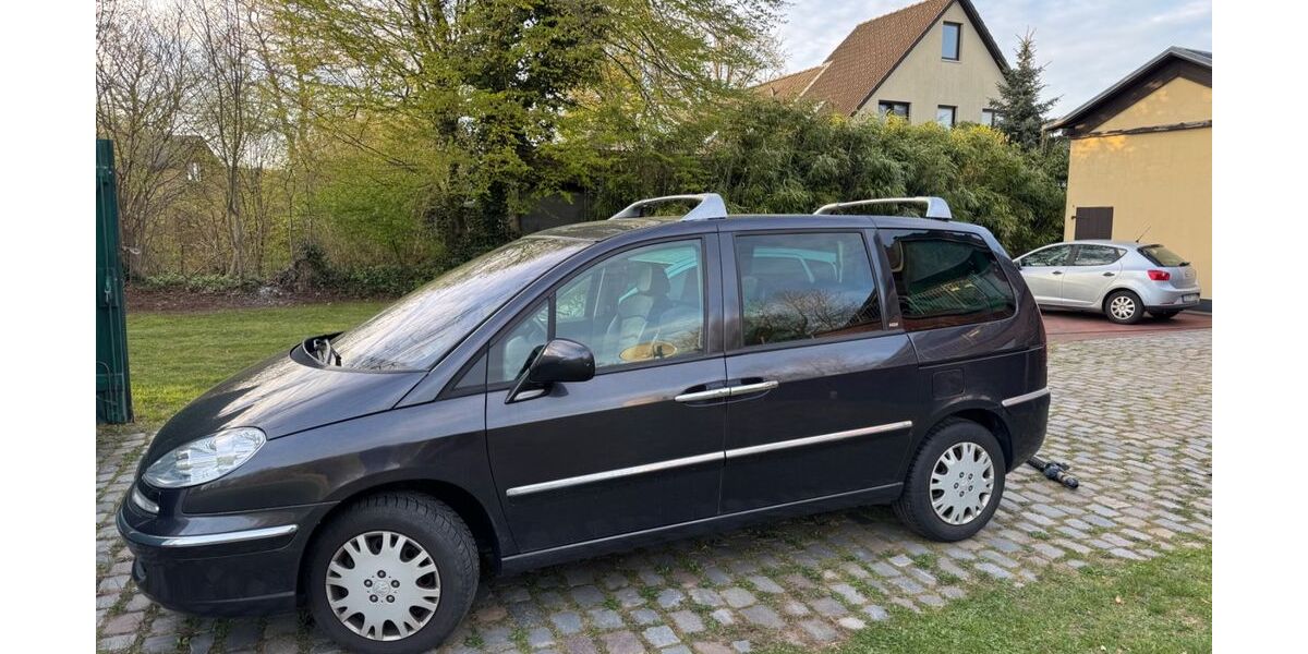 Peugeot 807 193.774 km 3.900 &euro; Ellerau 25479