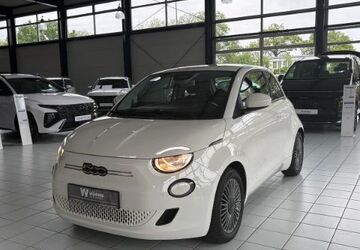 Fiat 500e 21.550 km 17.990 &euro; Hamburg 22525