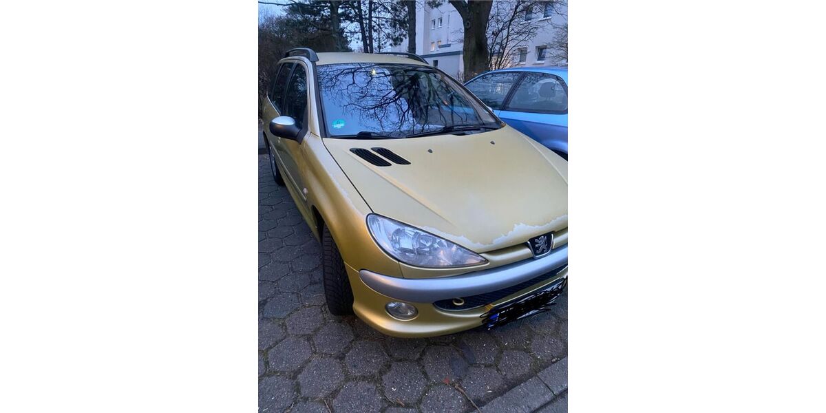 Peugeot 206 168.000 km 2.300 &euro; Hamburg 21033