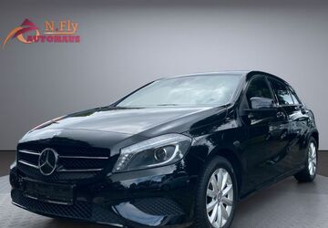 Mercedes-Benz A 180 105.147 km 12.950 &euro; Hamburg - 1 Min. vom Hamburg Airport 22415