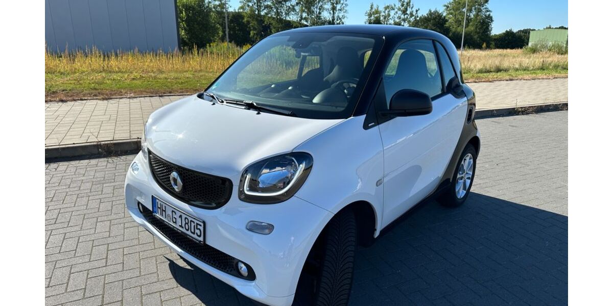 Smart ForTwo 55.234 km 11.900 &euro; Hamburg 22763