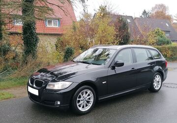 BMW 320 145.736 km 10.990 &euro; Klein Nordende 25336