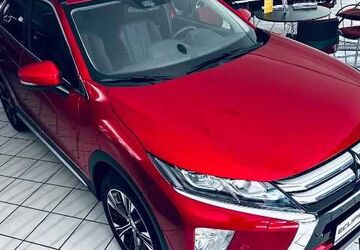 Mitsubishi Eclipse Cross 45.370 km 22.700 &euro; Hamburg 22045