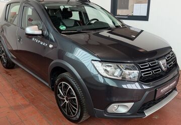 Dacia Sandero 127.042 km 8.490 &euro; Henstedt-Ulzburg (bei Hamburg) 24558