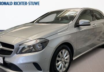 Mercedes-Benz A 180 69.800 km 13.850 &euro; Hamburg 22087