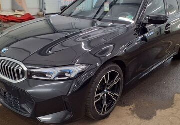 BMW 320 27.253 km 38.890 &euro; Hamburg 21073