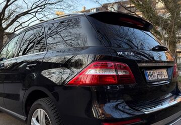 Mercedes-Benz ML 350 251.000 km 13.500 &euro; Hamburg 22523