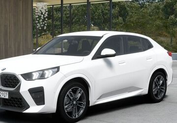 BMW X2 10.811 km 42.450 &euro; Hamburg 21073