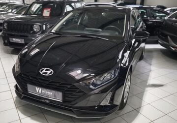 Hyundai i20 6.100 km 16.900 &euro; Hamburg 22525