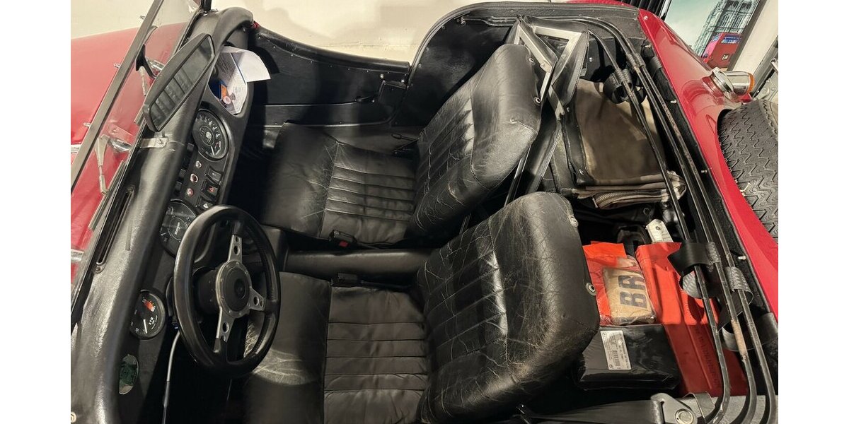 Morgan Plus 8 Früher Achter mit zauberhafter Patina 78.000 km 34.999 &euro; Hamburg 22339