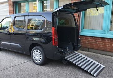 Opel Combo 89.000 km 26.980 &euro; Hamburg 22047