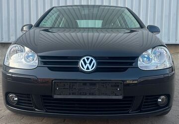 VW Golf 140.448 km 3.700 &euro; Hamburg 20539