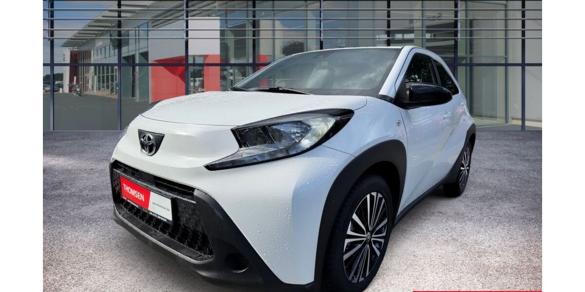 Toyota Aygo (X) 3.860 km 14.985 &euro; Norderstedt 22848