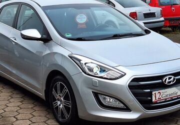 Hyundai i30 90.907 km 11.999 &euro; Stapelfeld 22145