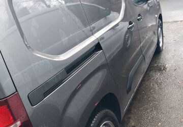 Toyota Proace City 65.000 km 16.000 &euro; Hamburg 22523