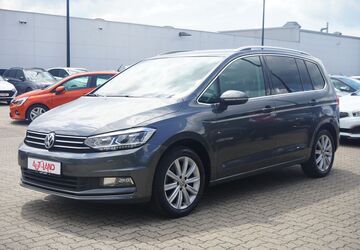 VW Touran 58.425 km 23.950 &euro; Hamburg 22761