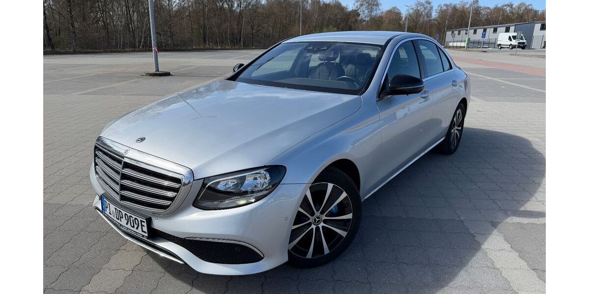 Mercedes-Benz E 350 62.000 km 24.499 &euro; Quickborn 25451