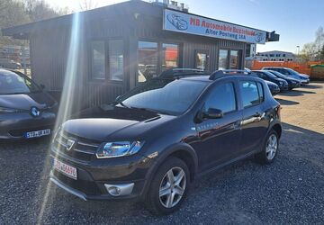 Dacia Sandero 80.000 km 5.999 &euro; Buxtehude 21614