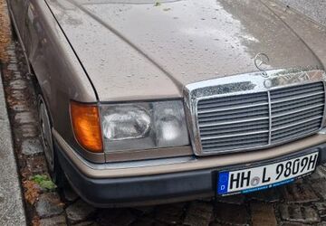 Mercedes-Benz 230 177.000 km 2.500 &euro; Hamburg 22047