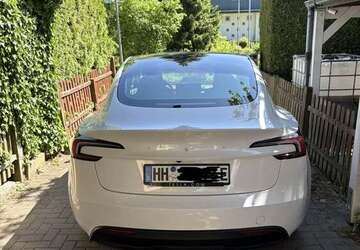 Tesla Model 3 13.900 km 34.000 &euro; Hamburg 22393