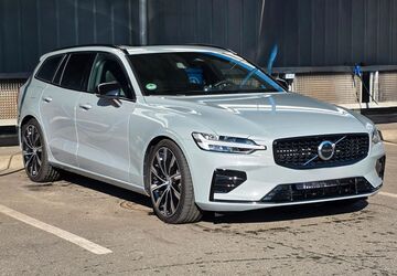 Volvo V60 10.173 km 37.890 &euro; Hamburg 22529