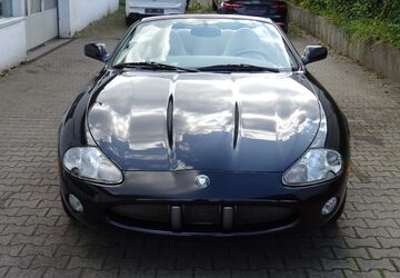 Jaguar XK8 106.102 km 22.995 &euro; Hamburg 22525