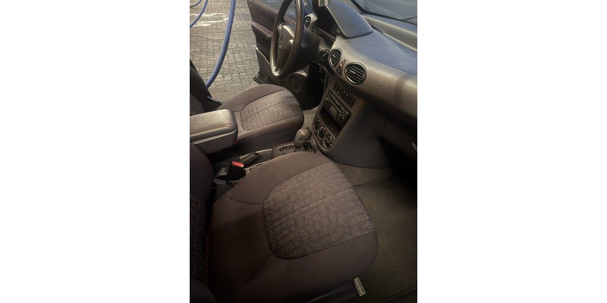 Mercedes-Benz A 160 (W168) 171.728 km 1.200 &euro; Hamburg 20038