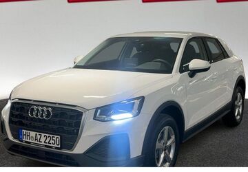 Audi Q2 1.890 km 27.540 &euro; Hamburg 20537