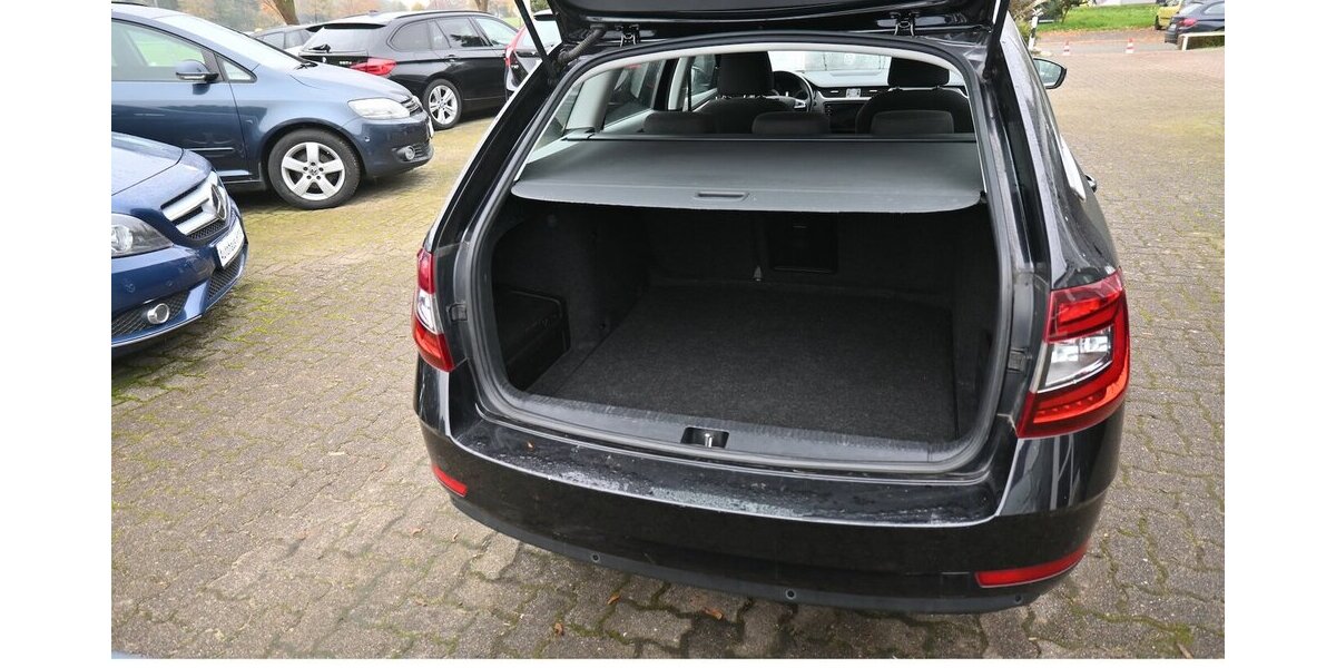 Skoda Octavia 1.5 TSI Combi *Style* Navi LED ACC 17Alu 169.000 km 13.500 &euro; Seevetal - Hittfeld 21218