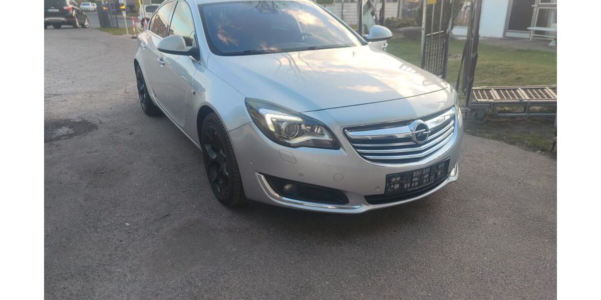 Opel Insignia 181.500 km 10.000 &euro; Reinbek 21465