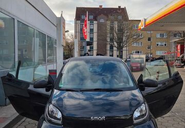 Smart ForTwo 26.399 km 10.900 &euro; Hamburg 21077