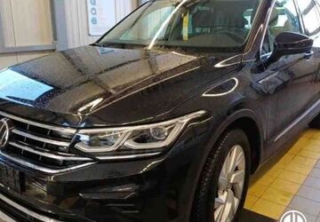 VW Tiguan 58.400 km 27.690 &euro; Appen 25482